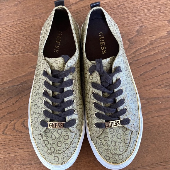 signature Gs sneakers Brown and tan G by GUESS size 9 - Picture 8 of 14